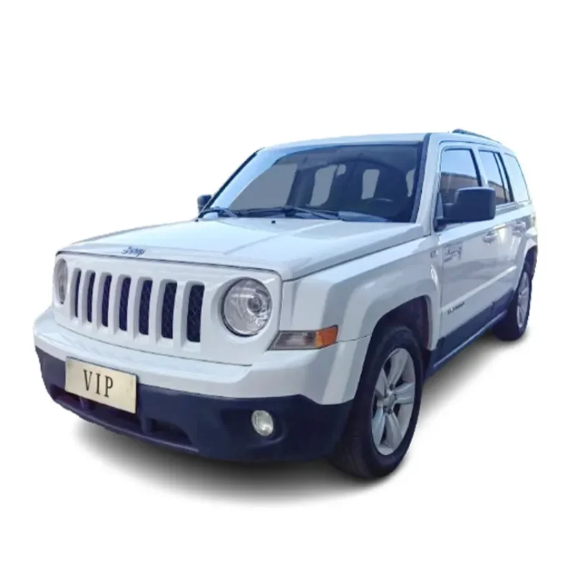 Подержанный автомобиль jee p Patriot 2014 модель 2.0L внедорожник вторые автомобили