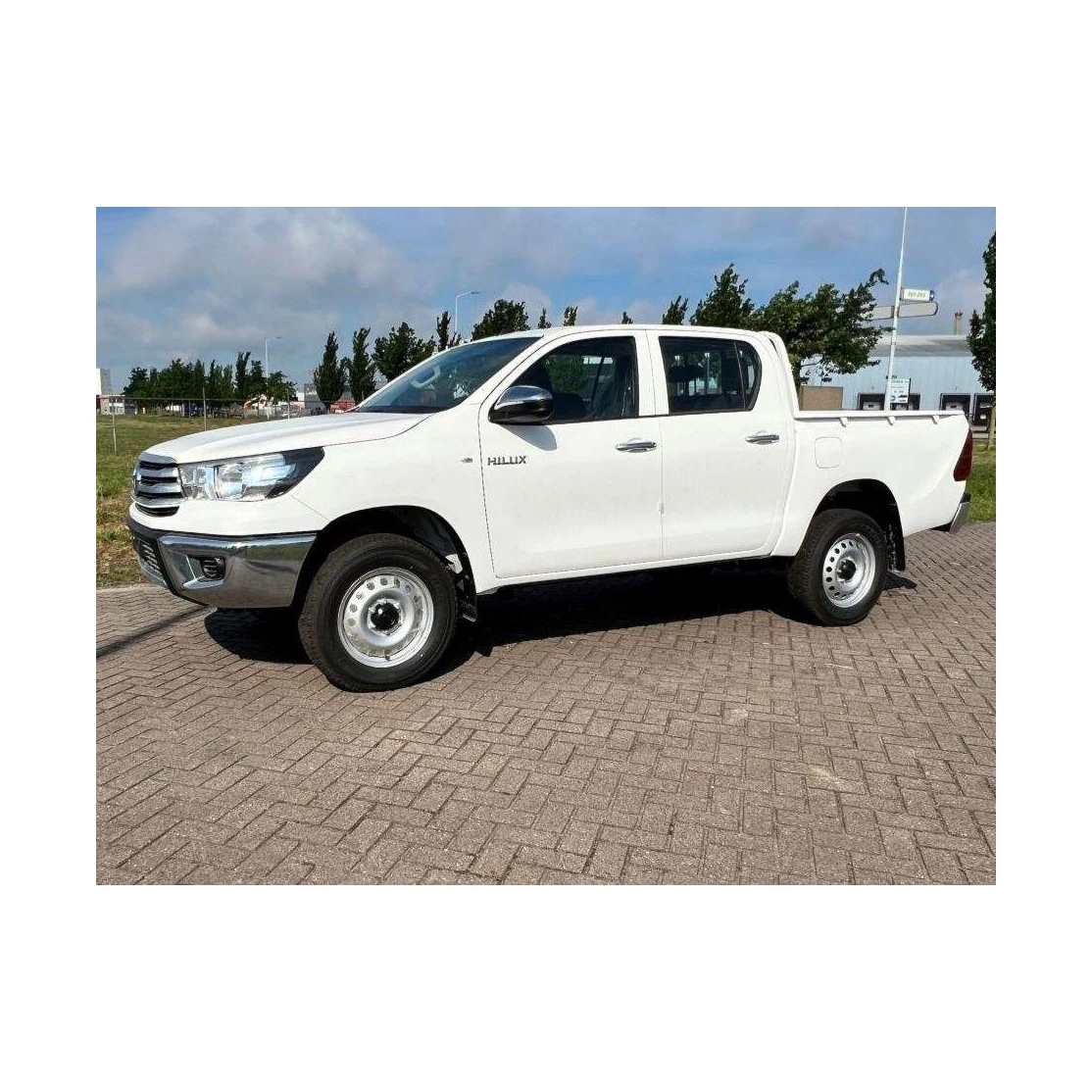 6 скоростей используется 2022 T-OYOTA HILUX 2.4L SR двойная кабина 4x2 Hi-Rider белый Электрический RWD сиденья задняя камера автоматическая коробка передач