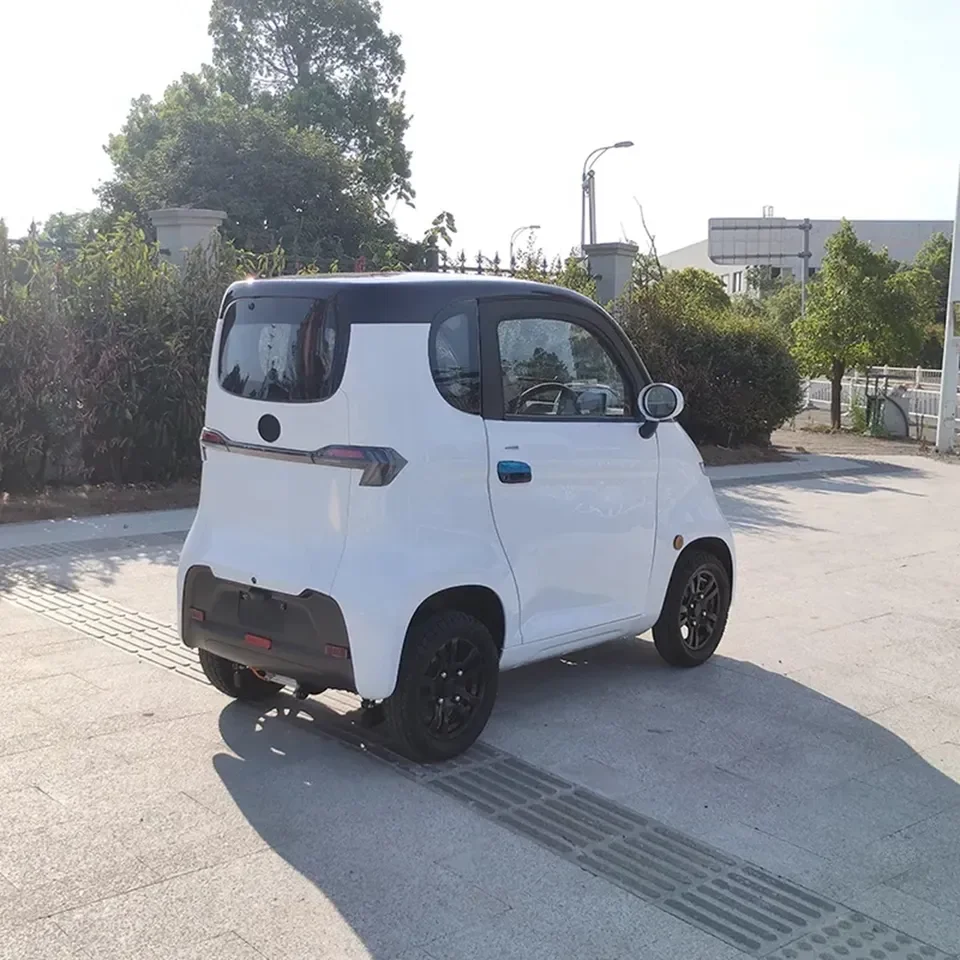 selling cheap electric cars ecc 4 Wheel 2 Door Fully Enclosed scooter electric car no driving license