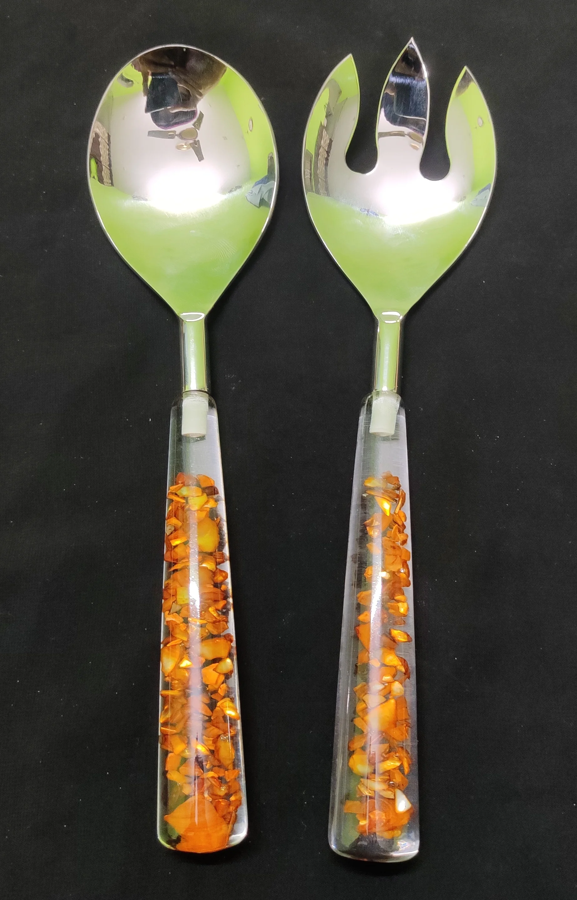 Best Price Salad Server Spoon Set 2 Pieces Beautiful Orange Clear Wooden Made of Stainless Steel and Epoxy Resin