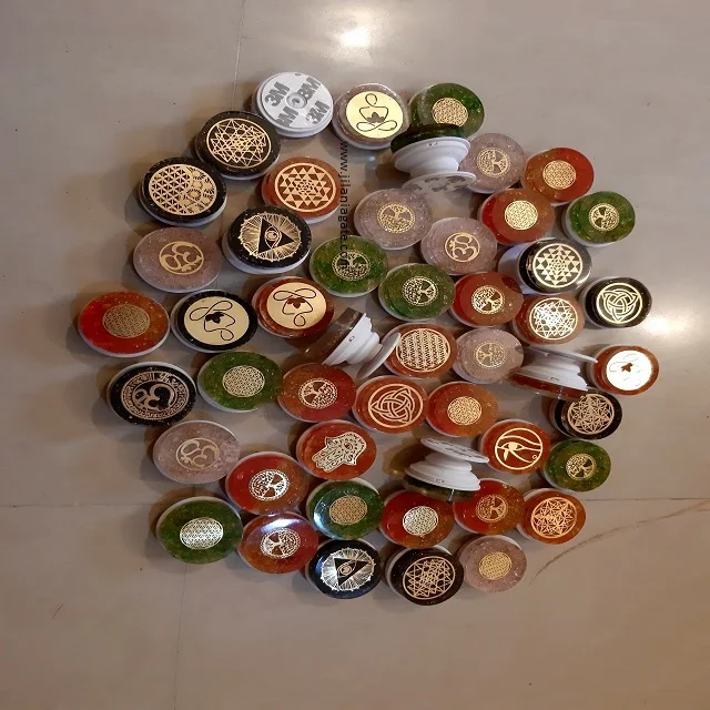 Wholesale Rose Quartz Orgonite Mobile Phone Grip Agate Stone Poppings Phone Socket Stand Cell Phone Holder Shaped