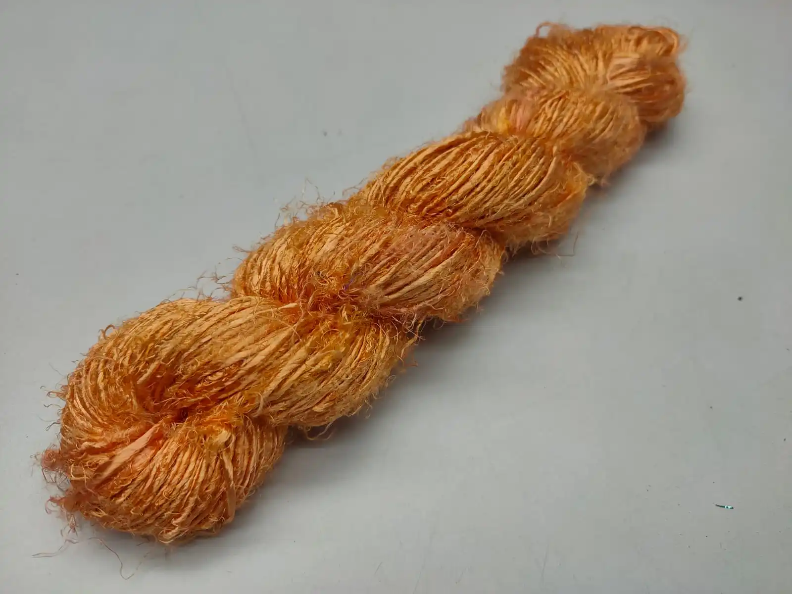 Recycled Banana silk handspun yarn in 128 colors for Knitting weaving Embroidery tufting art and craft