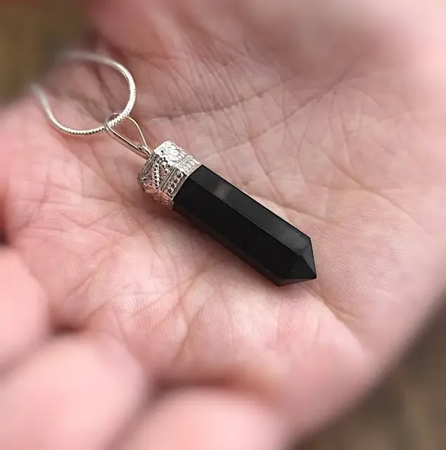 Wholesale Natural Black SHUNGITE CRYSTAL POINT PENCIL PENDANT Gemstone Chakra Healing Necklace Pendants Meditation Gifts Jewelry