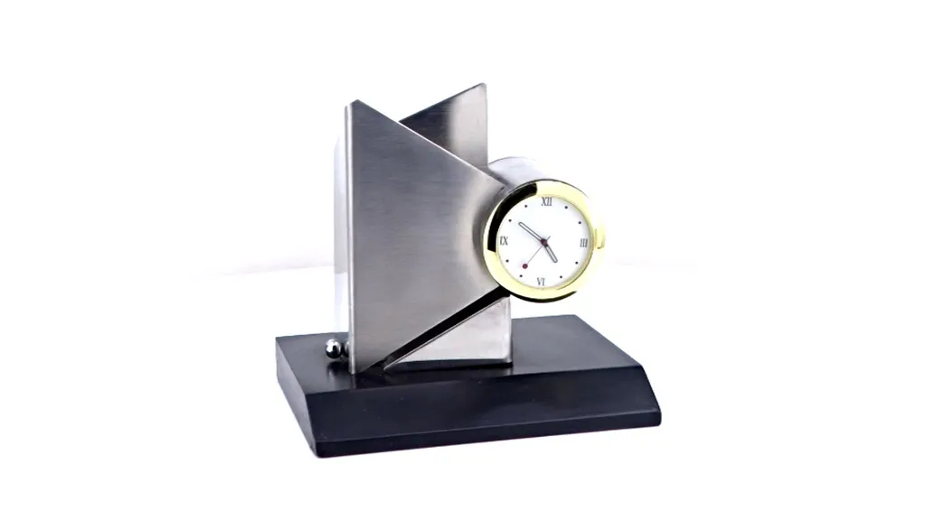 High on Demand Metal Premium Pen Stand With Clock for Birthday Gifting Use Desk Organizer for Export