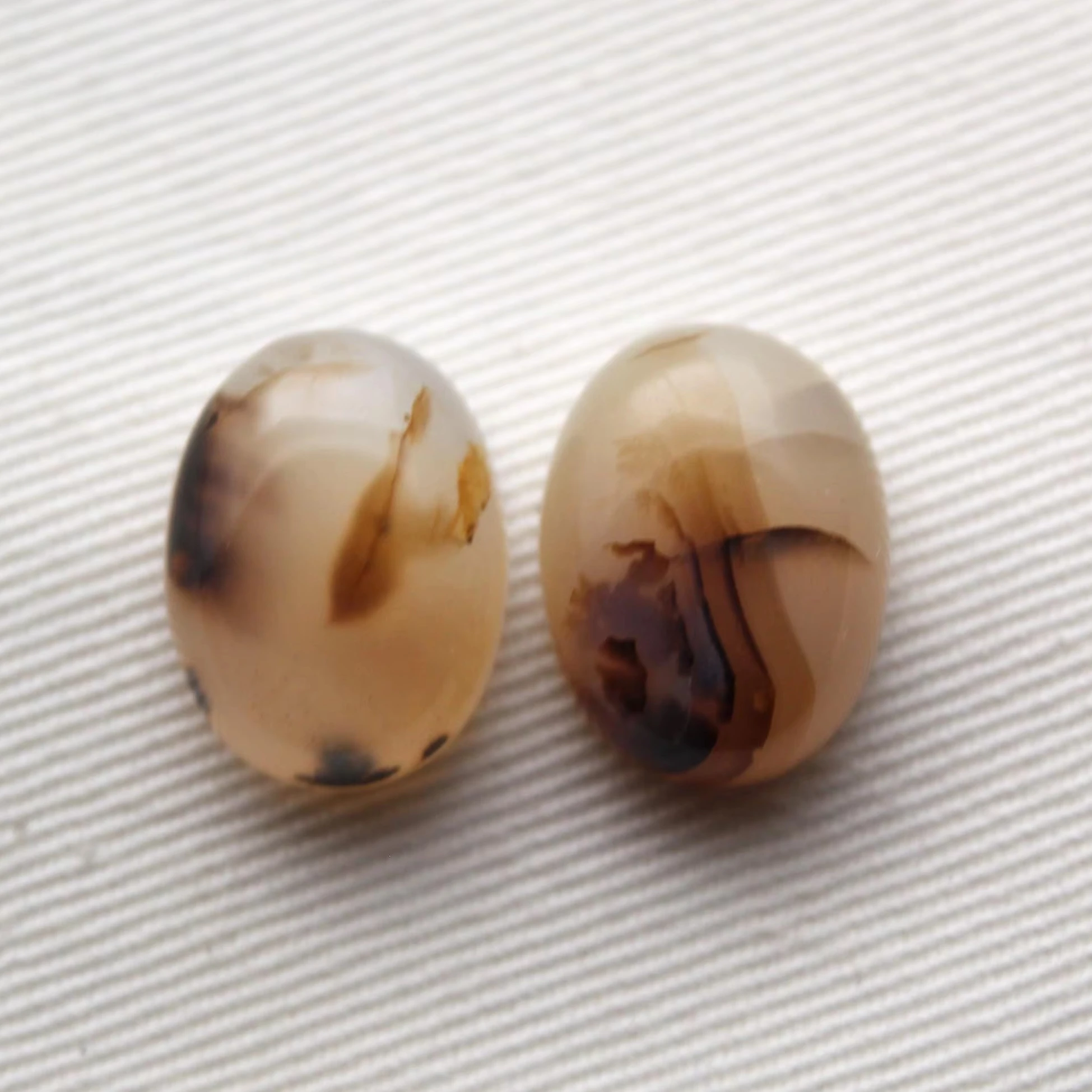 High Quality Natural Montana Agate Gemstone Large Smooth Semi-Precious Gemstone White & Blue Colored for Jewelry Making
