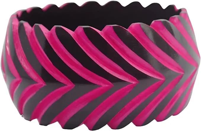 2023 Summer Vintage Resin Acrylic Geometric Irregular Square Bangle Simple Style Bracelets For Women New Jewelry Wholesale