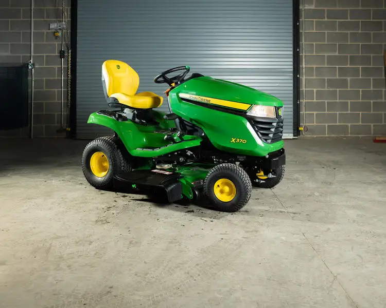 Lawnmower Tractor Ride on Mower Used John Deer x370 Riding Lawn Mower