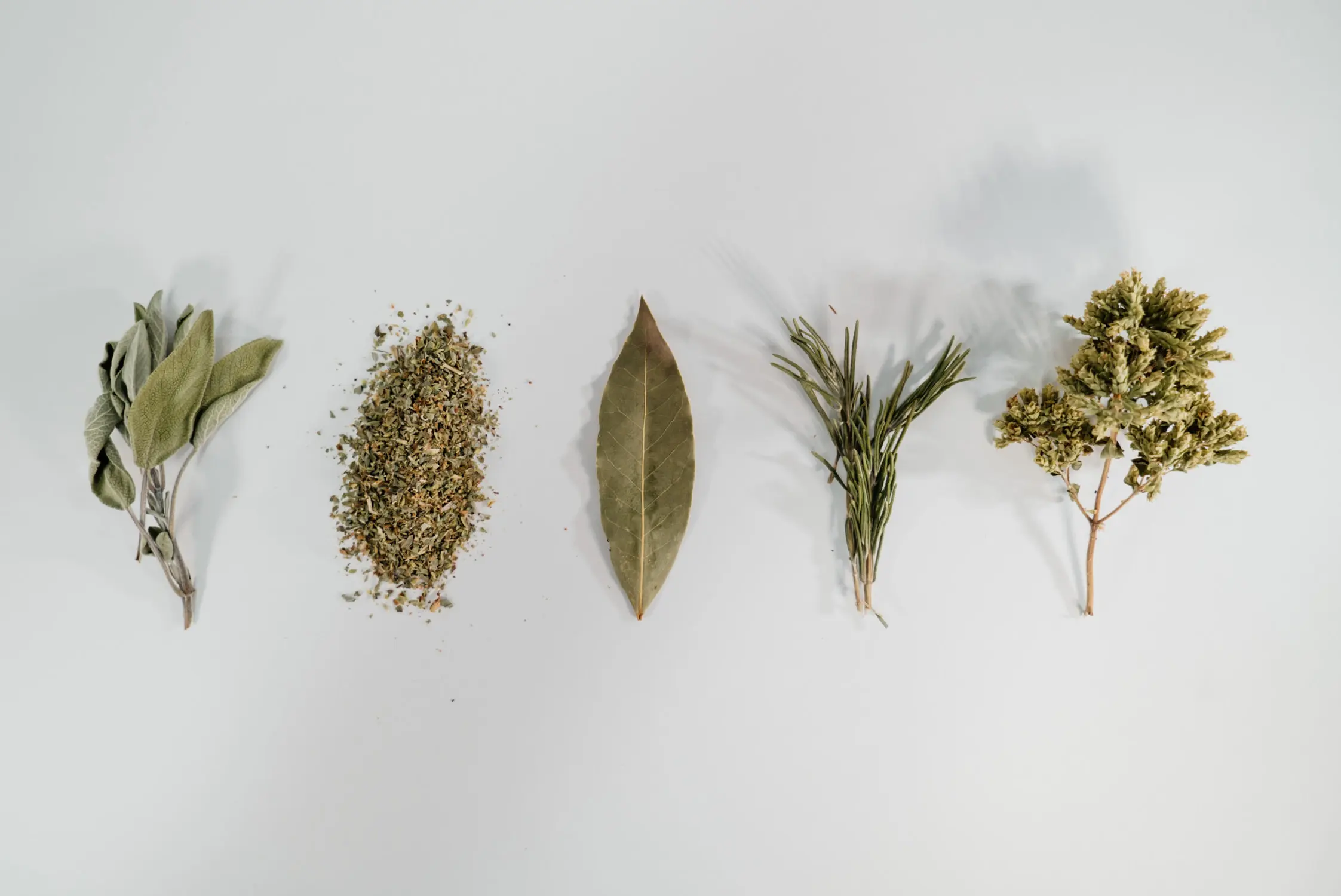 High-Quality 30g Dried Oregano Bundle - Made from Fresh Italian Herbs