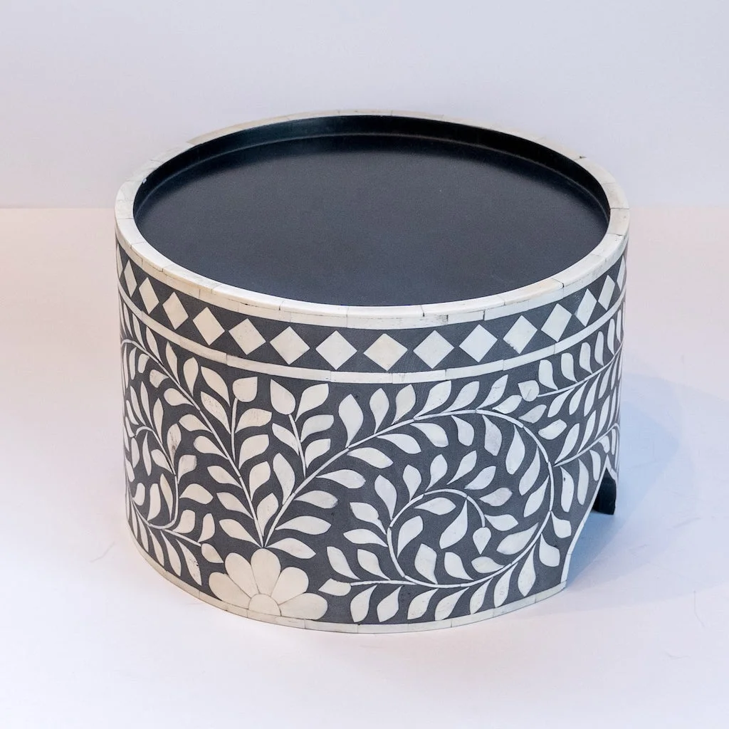 Hot Selling Mother Of Pearl Shell Inlay Cake Stand Made Of Wood Handcrafted Table Decor