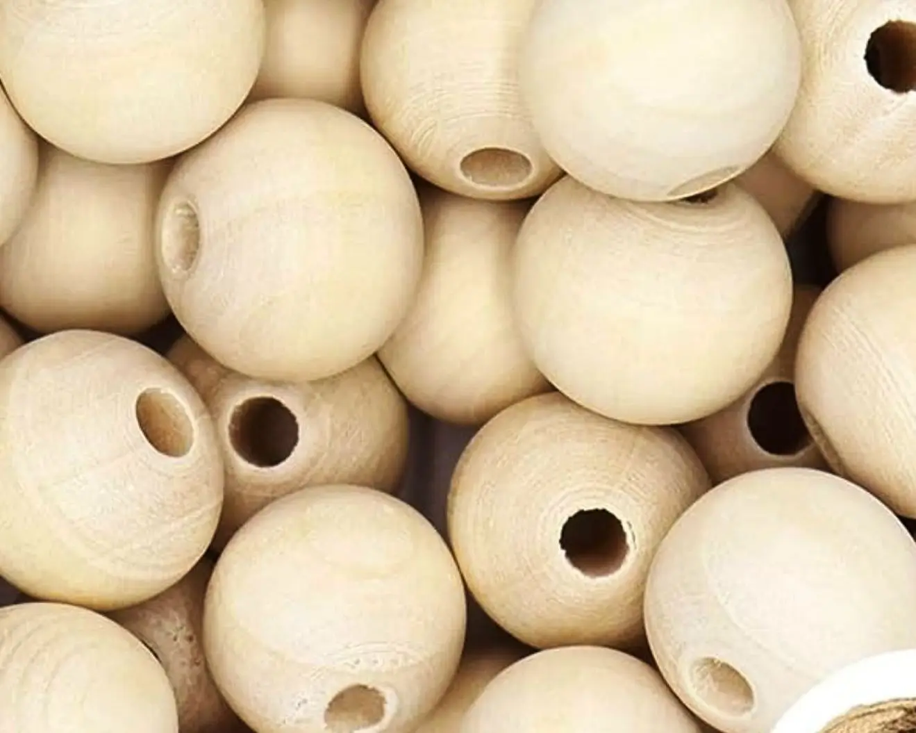Candy Cream 500pcs 20mm Wooden Beads Crafts Natural Round Unfinished Custom Colored shaped sized Wooden Beads Made In India
