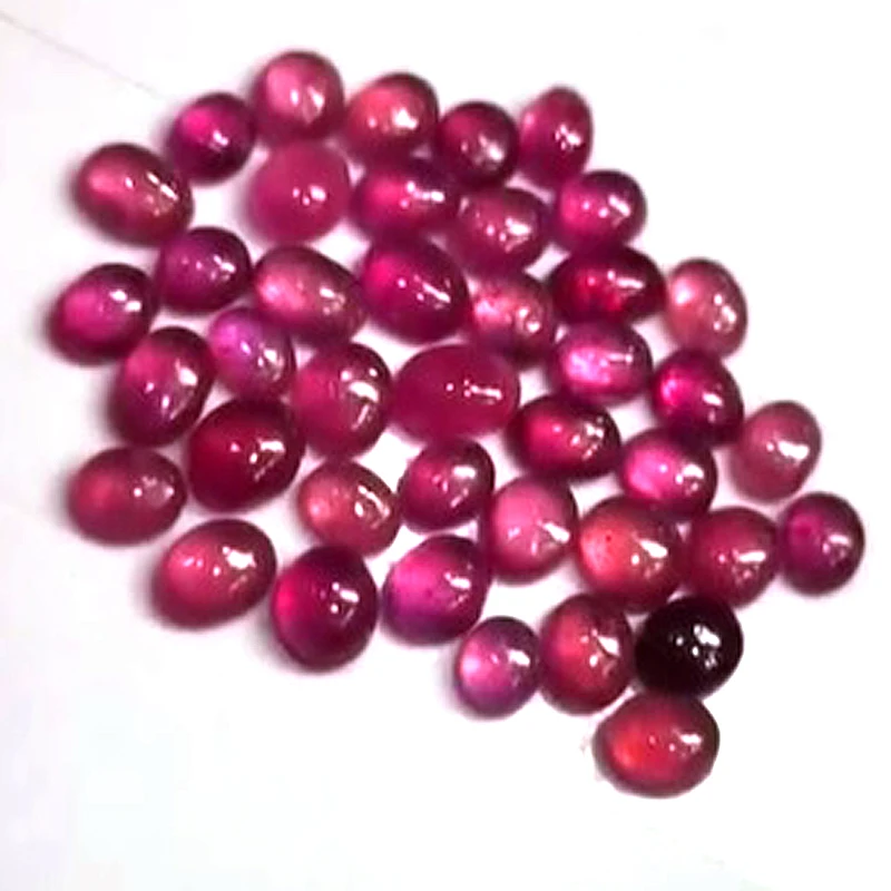 395 pcs Of Bangkok Ruby 4mm to 12mm Oval Round pear cabochon 440 cts lot Iroc Sales High Quality Glassfilled Ruby Gemstone cab