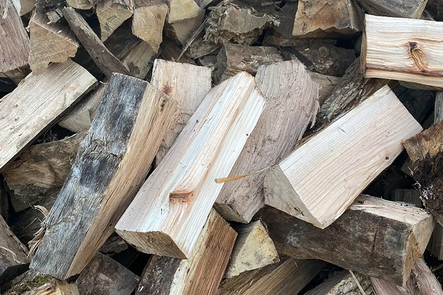 products-firewood-oak.jpg