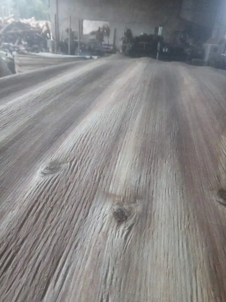 Wholesaler Acacia Eucalyptus Pine Core Veneer Material for Plywood Vietnam Manufacturer