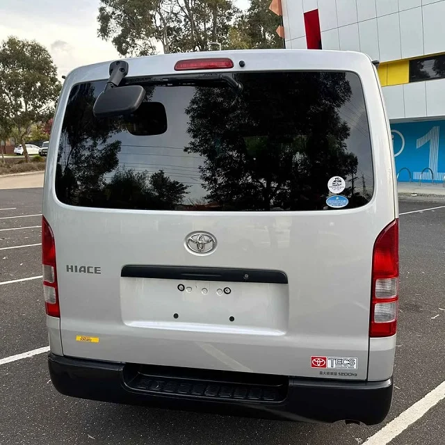 Лидер продаж автомобили Toyota Hiace быстрая доставка дешевая цена оптовый заказ доступный достаточно использованный свежий и чистый на складе для продажи