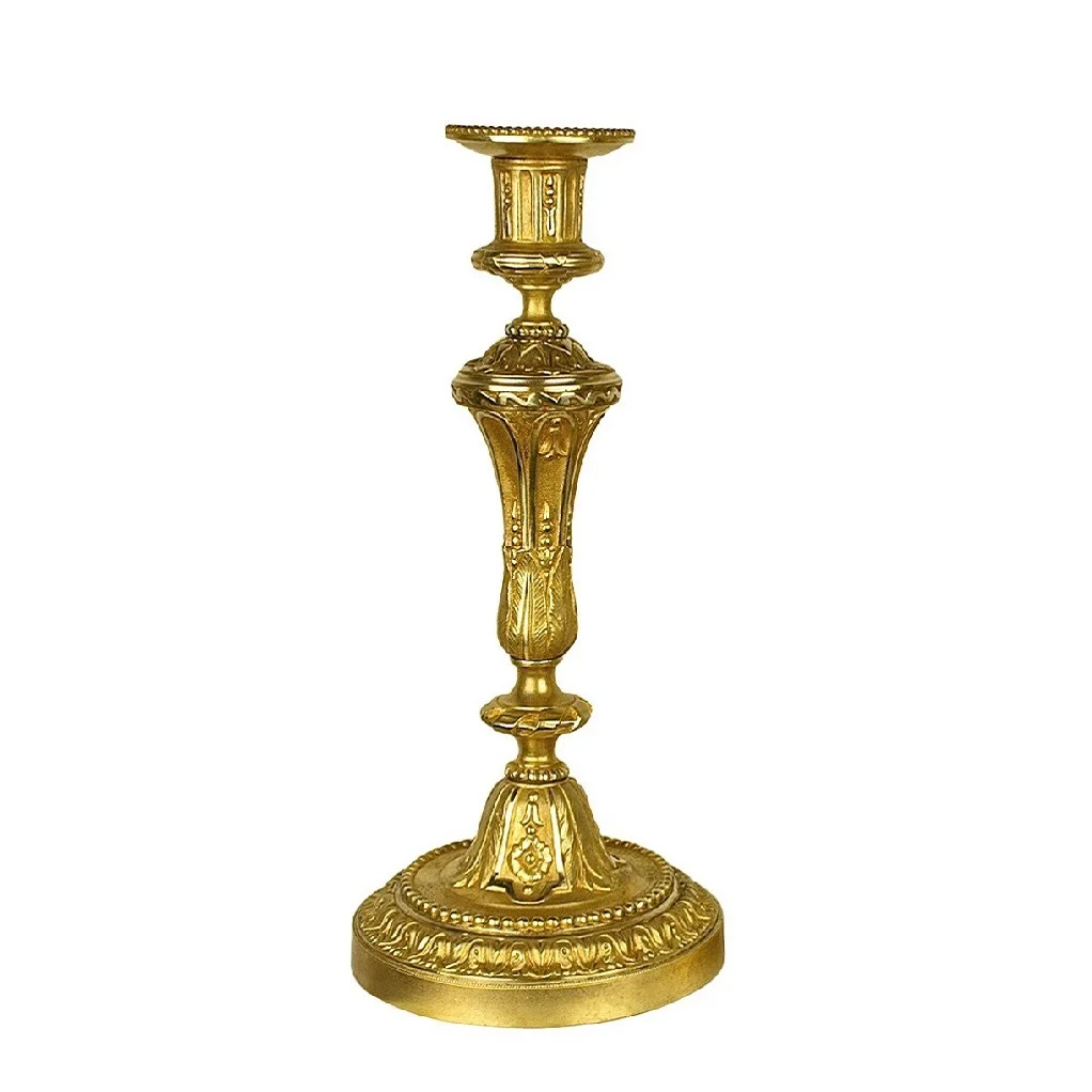 Fashion Metal Candle Stand Wedding Dinner Table Hollow Desktop Living Room Decor Brass Top Selling Large Menorah in Different