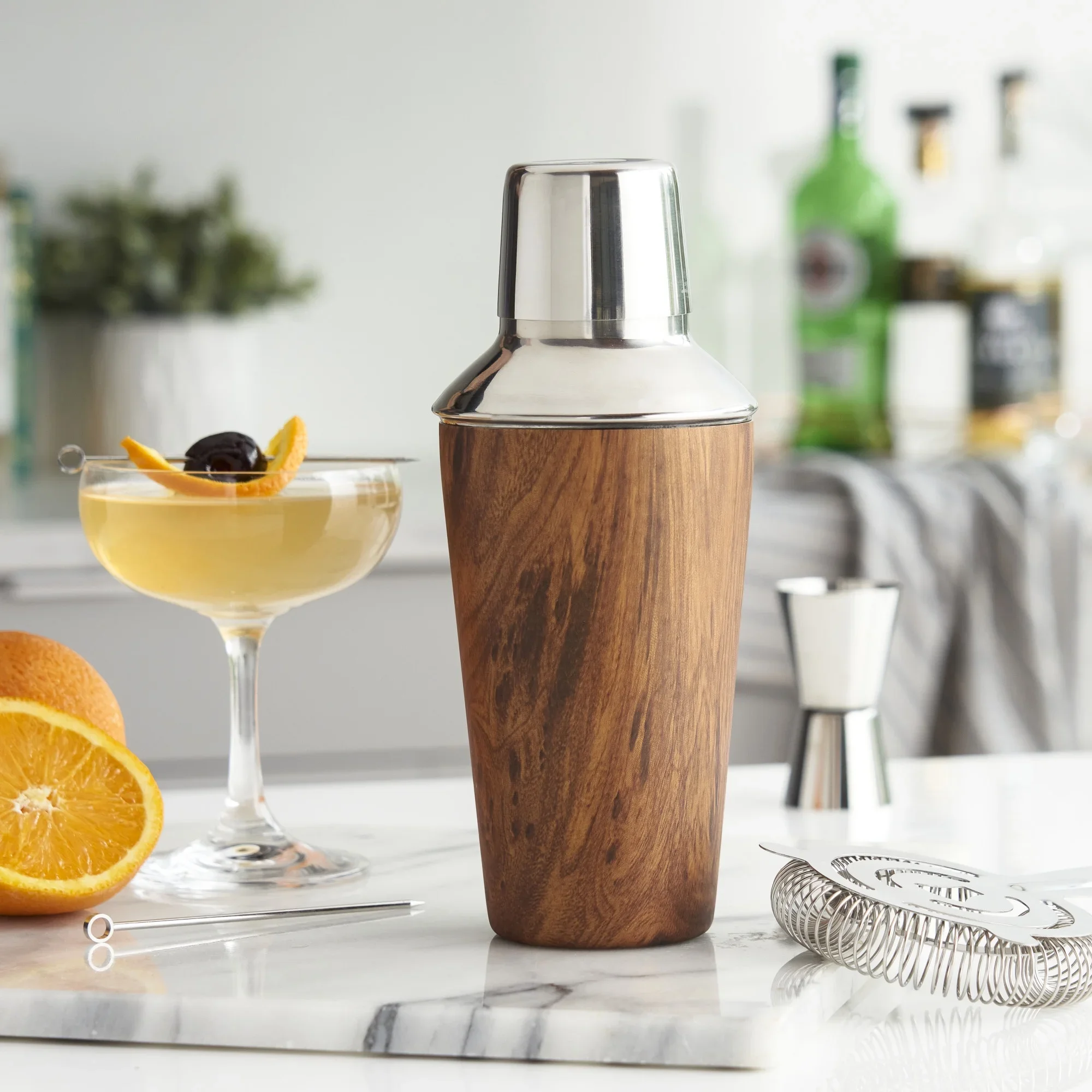 KGN BWS 1018 Exclusive Cocktail Shaker Leak-Proof 100% Stainless Steel/Enamel/Silver Bar Usage Gift Design Tools Accessories Kit