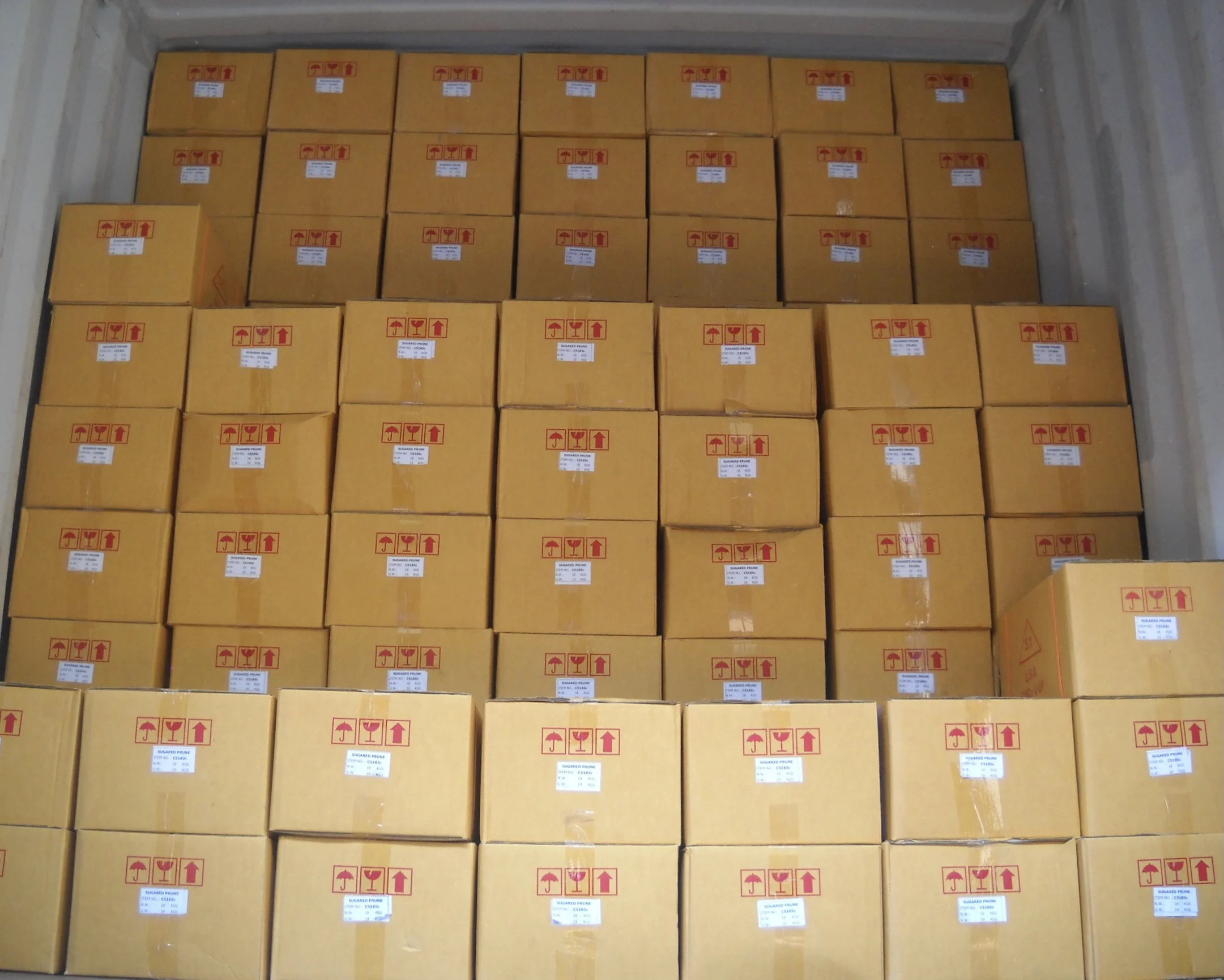 Hot sale dried mango orange color wholesaler pack in 20 kg carton