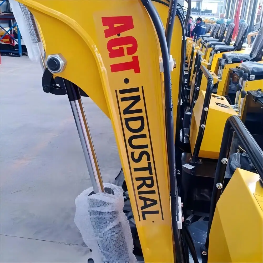 Гусеничный мини-экскаватор KUBOTA U15S для продажи по хорошей цене
