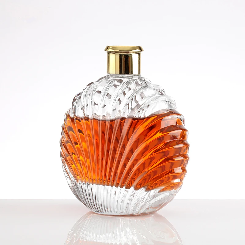 High-End Flat Fancy 700ml Liquor Bottle Brandy Xo Wine Bottle Wit Glass Corks