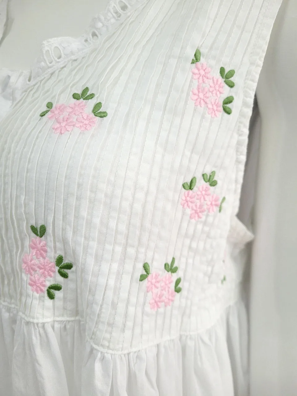 Custom Embroidery White Cotton Nightgown Cotton Lace and Buttons Nightwear, Sleep Dress, Gift For the Bride, Wife, Girlfriend