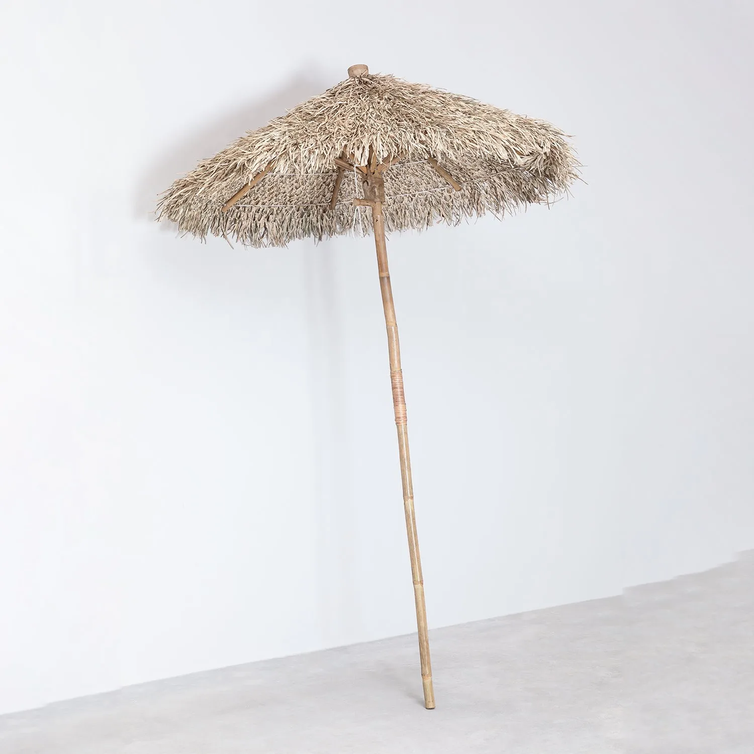 Patio Umbrellas Outdoor Garden Backyard Sand Beach Bamboo Umbrella Resort Furniture and Decor Accessories