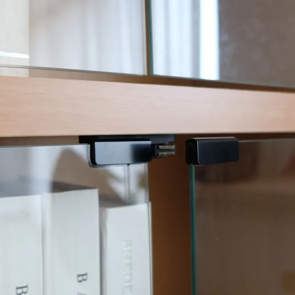 Easy Assembly Multipurpose 6-Tier Free Standing Bookcase Showcase with Glass Doors