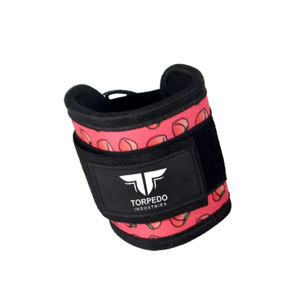 Comfortable Adjustable Padded Ankle Wrist Cuffs Neoprene Padded Straps D-Ring Glute Kickback Ankle Strap for Cable Machine