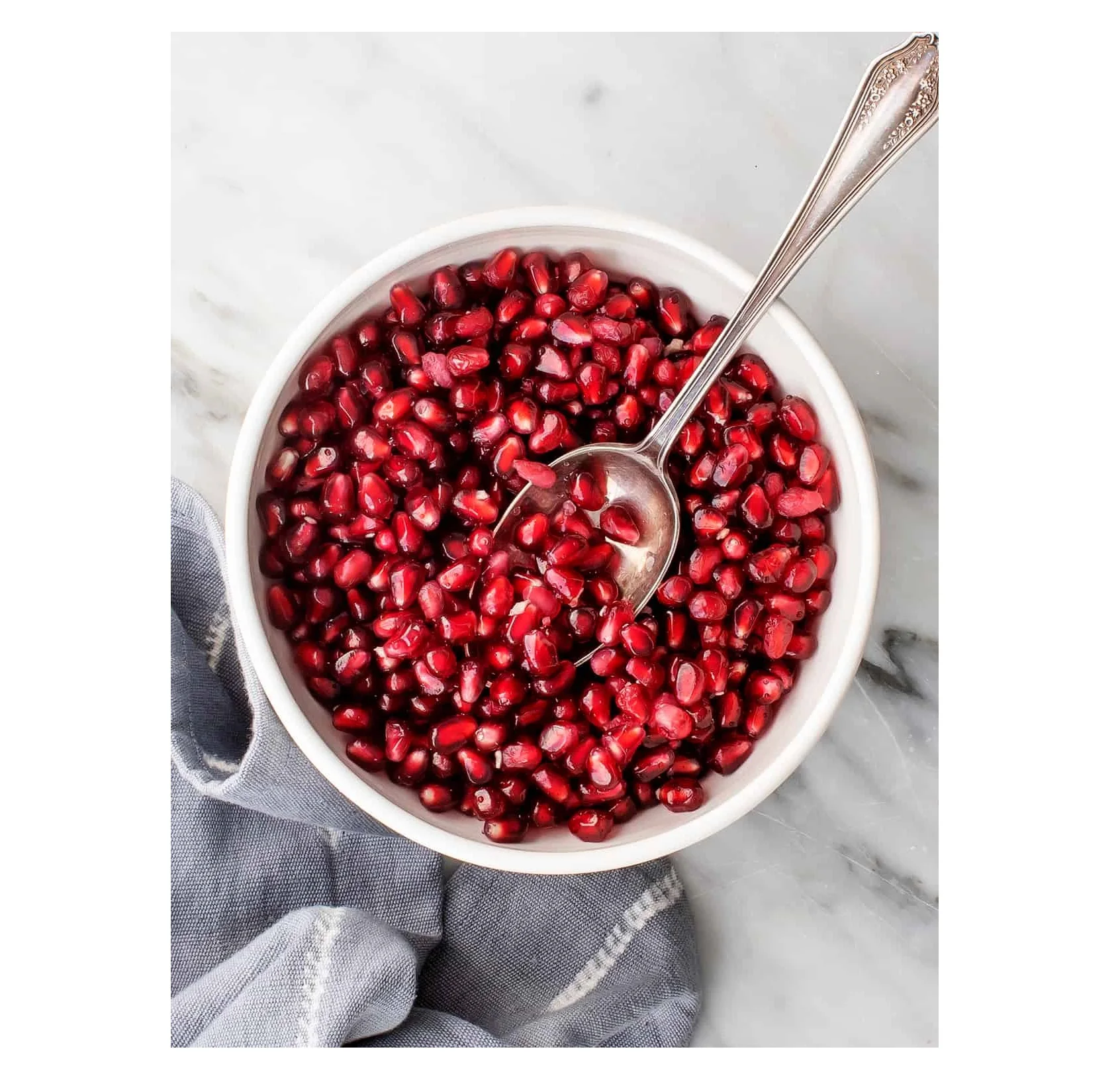 Buy Fresh Pomegranates for Sale at Unbeatable Prices Perfect for Juicing Snacking and Healthy Meal Additions