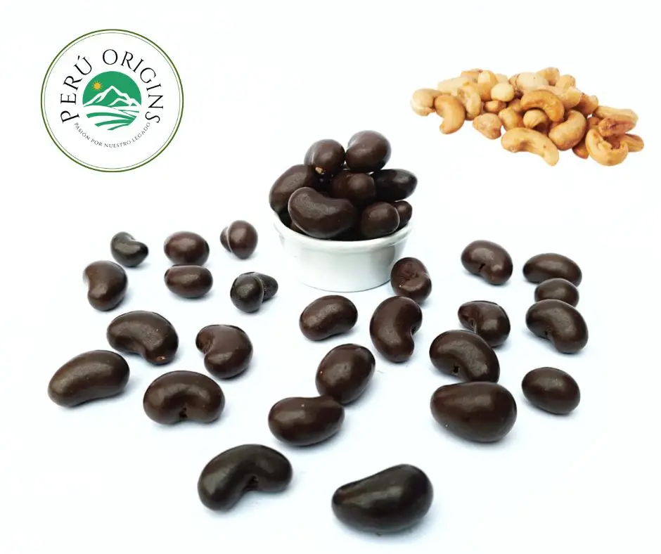 Dark chocolate fruits covered snack chocolates wholesale Organic 50% 65% 70% Cacao / Cocoa with Sugar Cane From Peru
