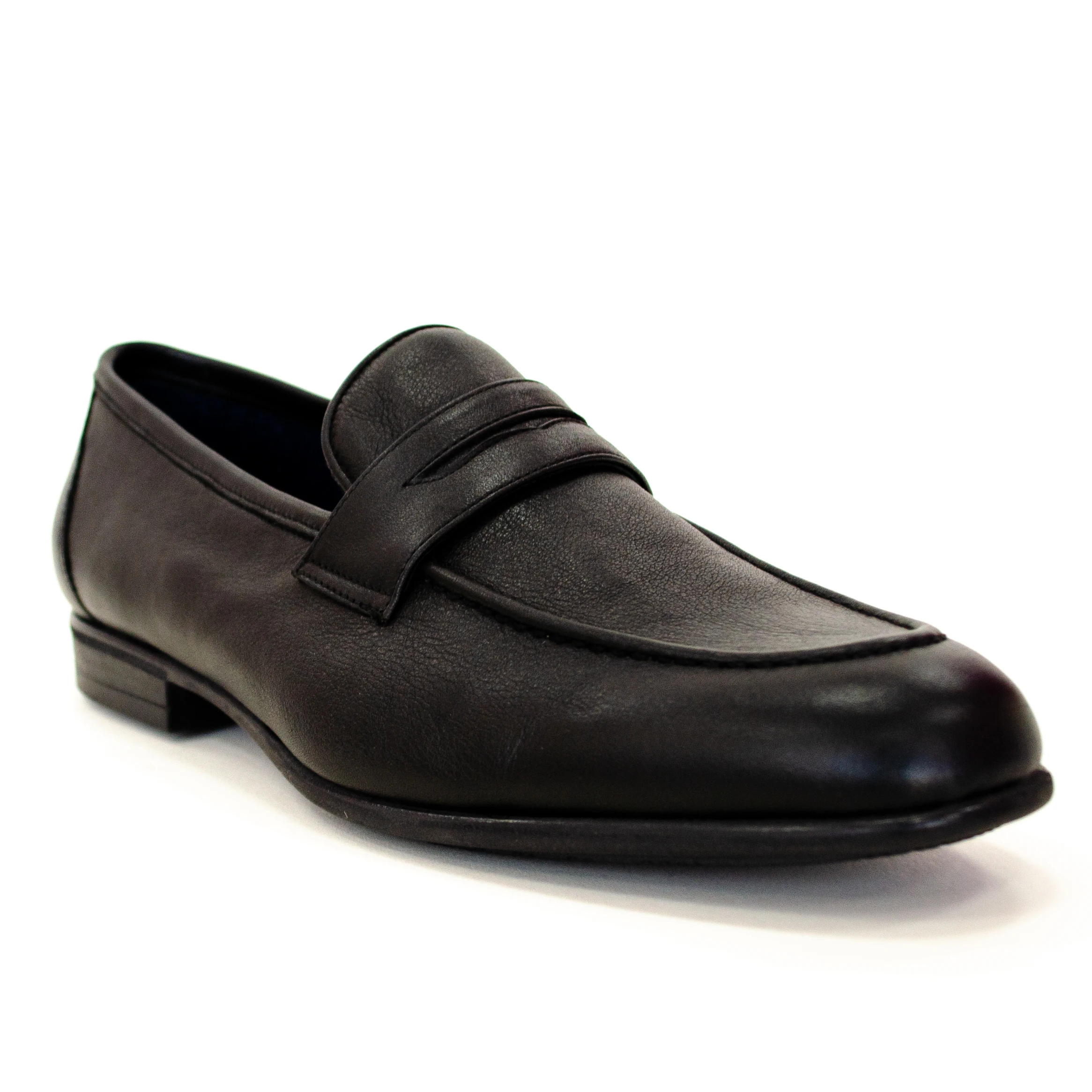 Dino Draghi loafer. Artisanal Dress Shoes. Handmade And Handcrafted In Italy. Italian design Italian made leather shoes.