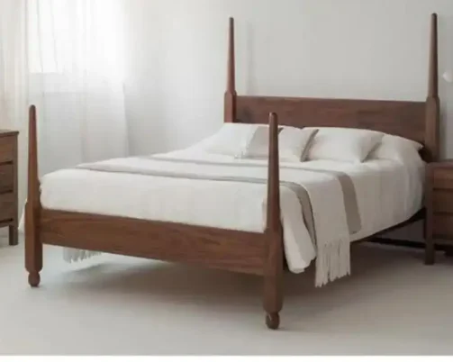 Wholesale High Quality Modern Luxury Vintage Royal Bed Furniture Bedroom American World Craft Bed Traditional Poster Wooden Bed