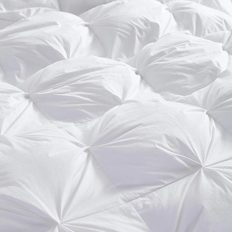 New Wholesale 2024-25 Cotton Fabric Hotel Bed Custom Summer Autumn Light Weight Warm Hypoallergenic 230TC Duvet Insert OEM