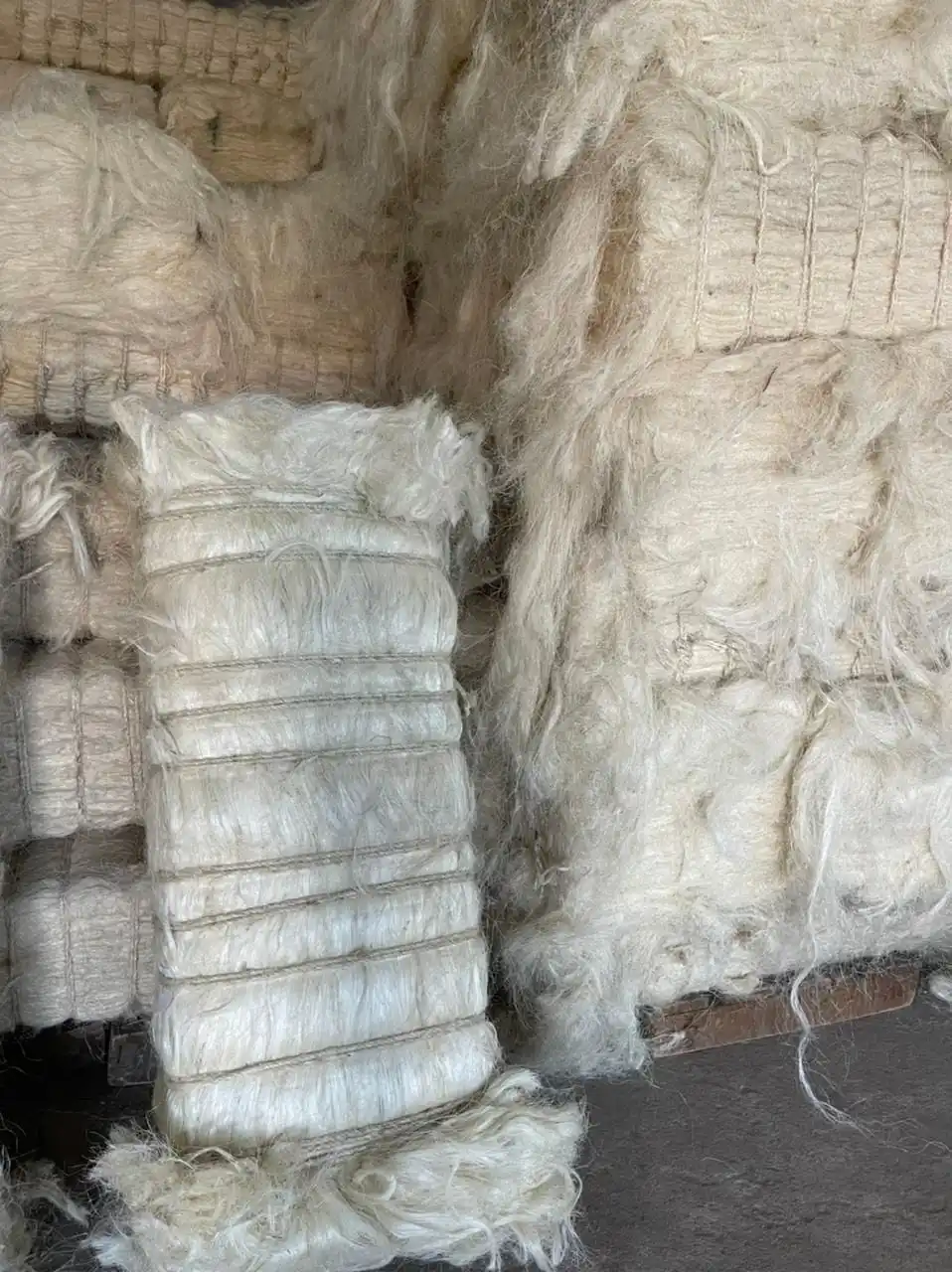 Best quality cheap 100% natural Sisal Fibre / Sisal Hemp / Natural UG Grade Wholesale