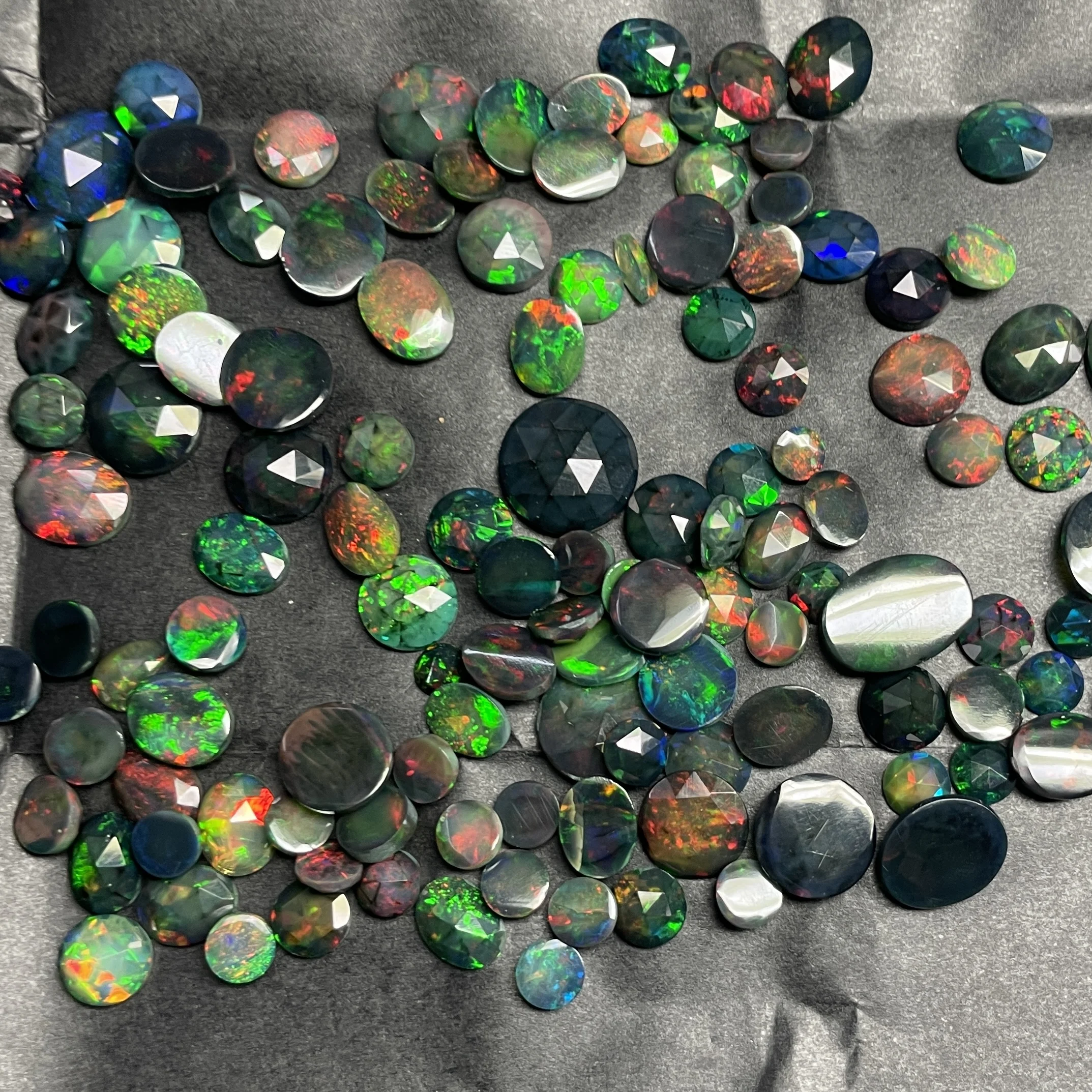 6mm 10mm 14mm Natural Black Ethiopian Opal Stones Slices Faceted Cut Loose Gemstone Shop Factory Price Polki Setting Jewelry AAA
