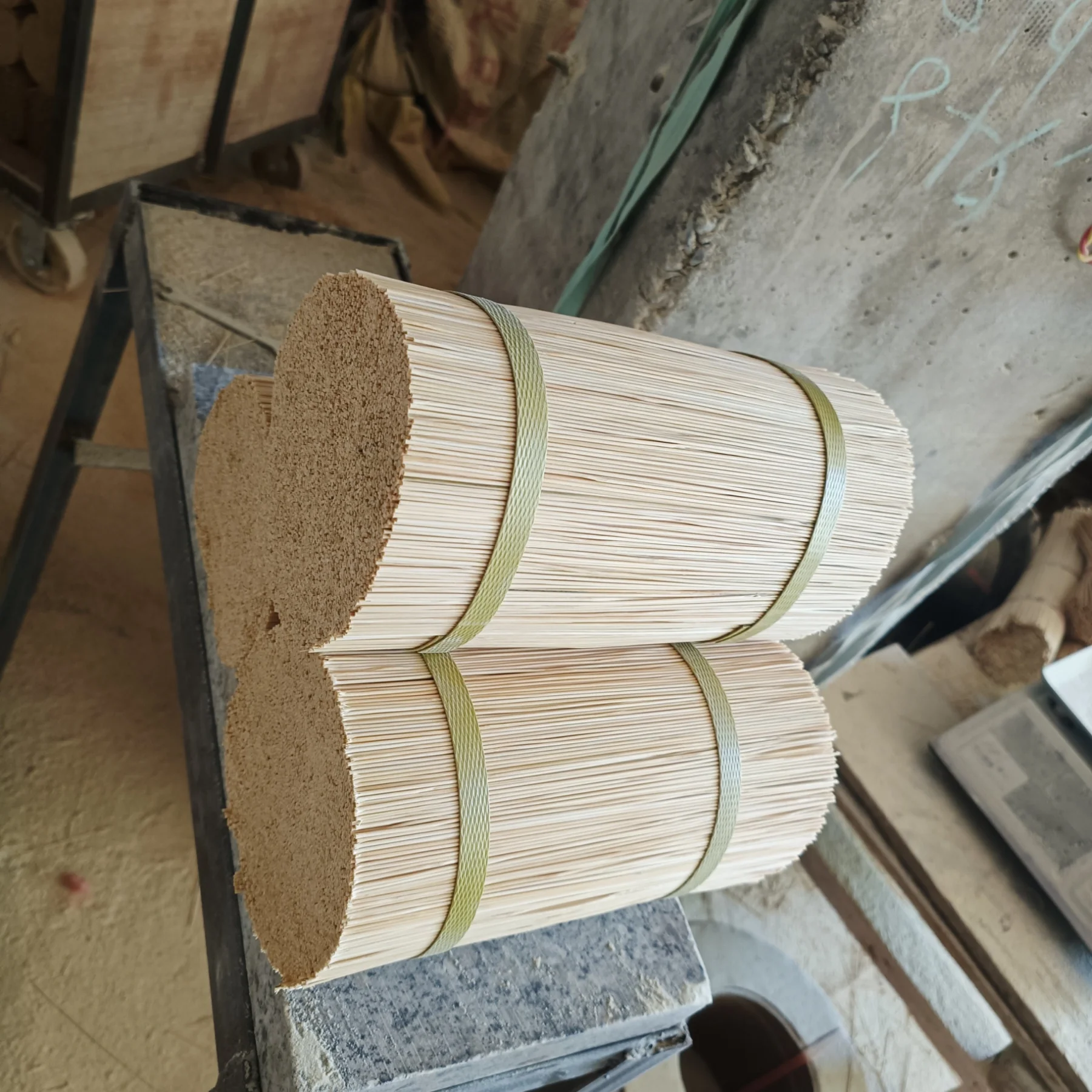 Cheap price natural bamboo incense sticks box custom size handicraft made in Vietnam wholesale