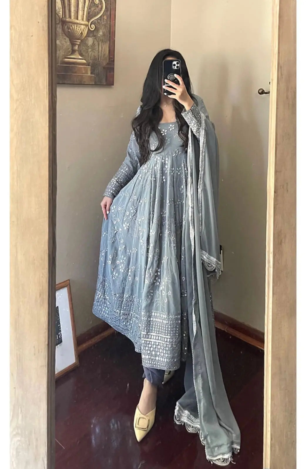 Best Quality Gown Style Indian Dress Heavy  Anarkali Salwar Kameez Long Anarkali Wedding Salwar Suits At Wholesale Price