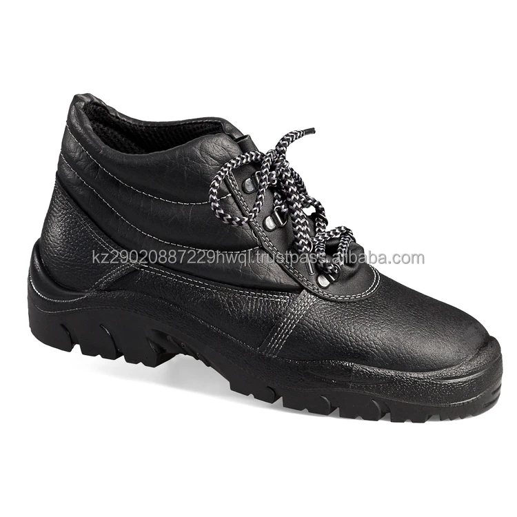 Demi-season safety work boots protection against low temperatures resistant to abrasion safety work boots
