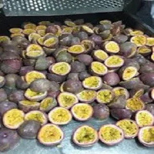 TW6 Best Option Convenient Half Cut Passion Fruit IQF Frozen  For Export