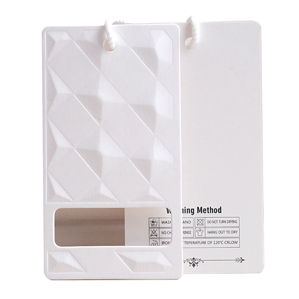 Card Bag Tag Black Garment Blank Less Tshirt Customized Hanging Labels Label Printed Luxury Clothing Brand Tags for My Clothes