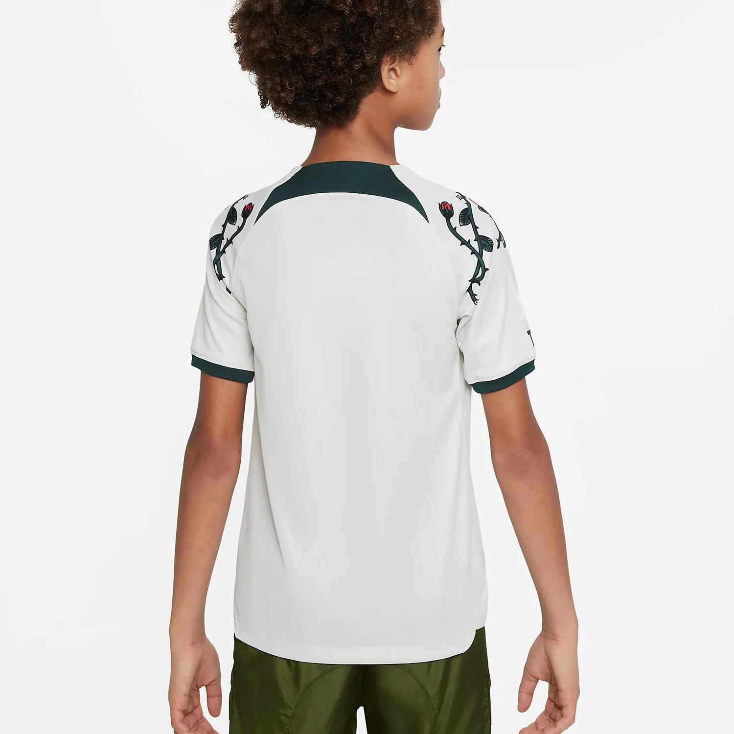 Custom  design and custom logo dropshipping sublimated football shirts quick dry soccer shirts direct factory production