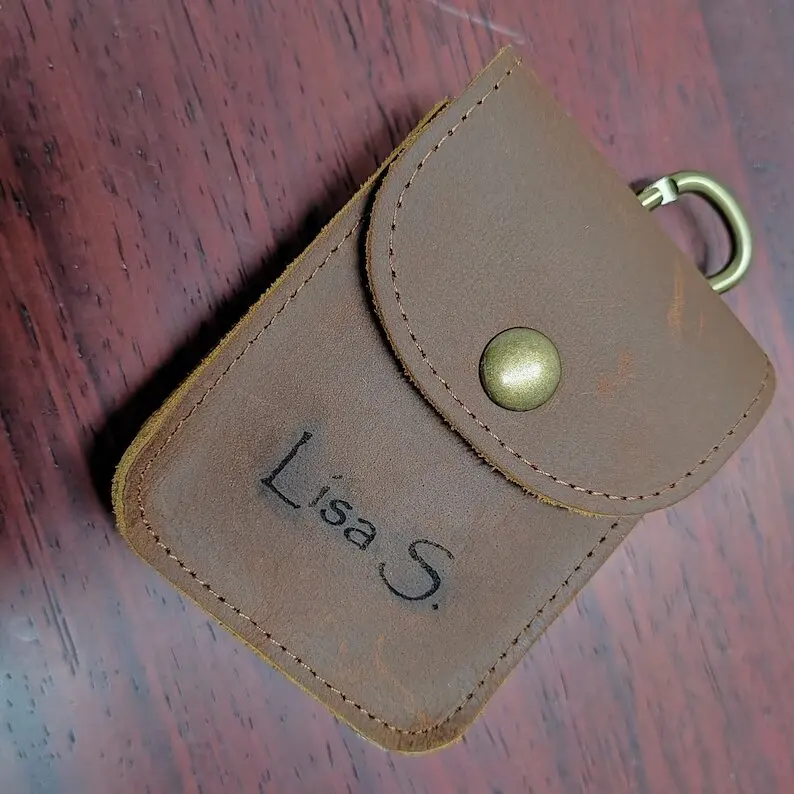 Best Selling Customized Hand Made Leather Personalized Cigarette Case Box For 20 Cigarettes Unisex Use At Wholesale Manufacture