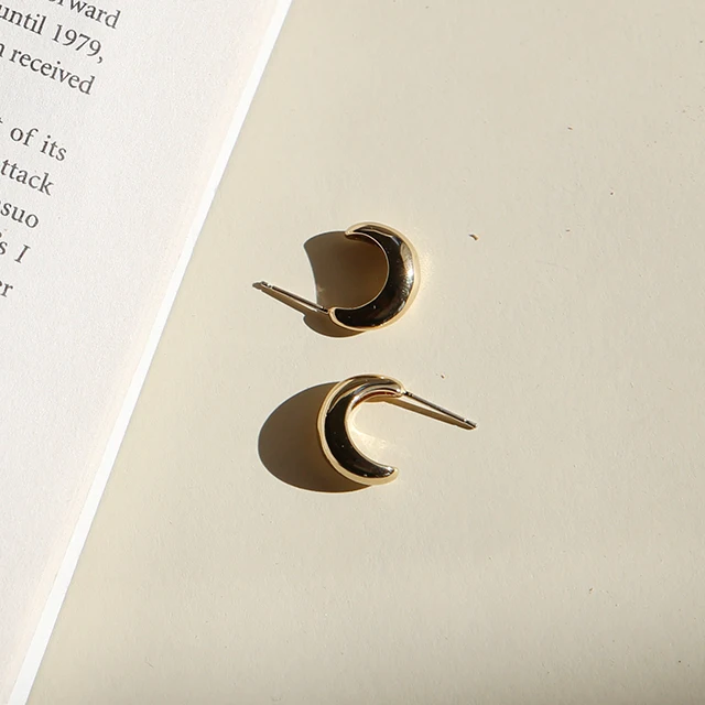 Серьги-кольца Zoe Huggie, сделанные в корейских ювелирных изделиях, золотые серьги-поп-звезды и модные украшения влиятельного лица, современные серьги