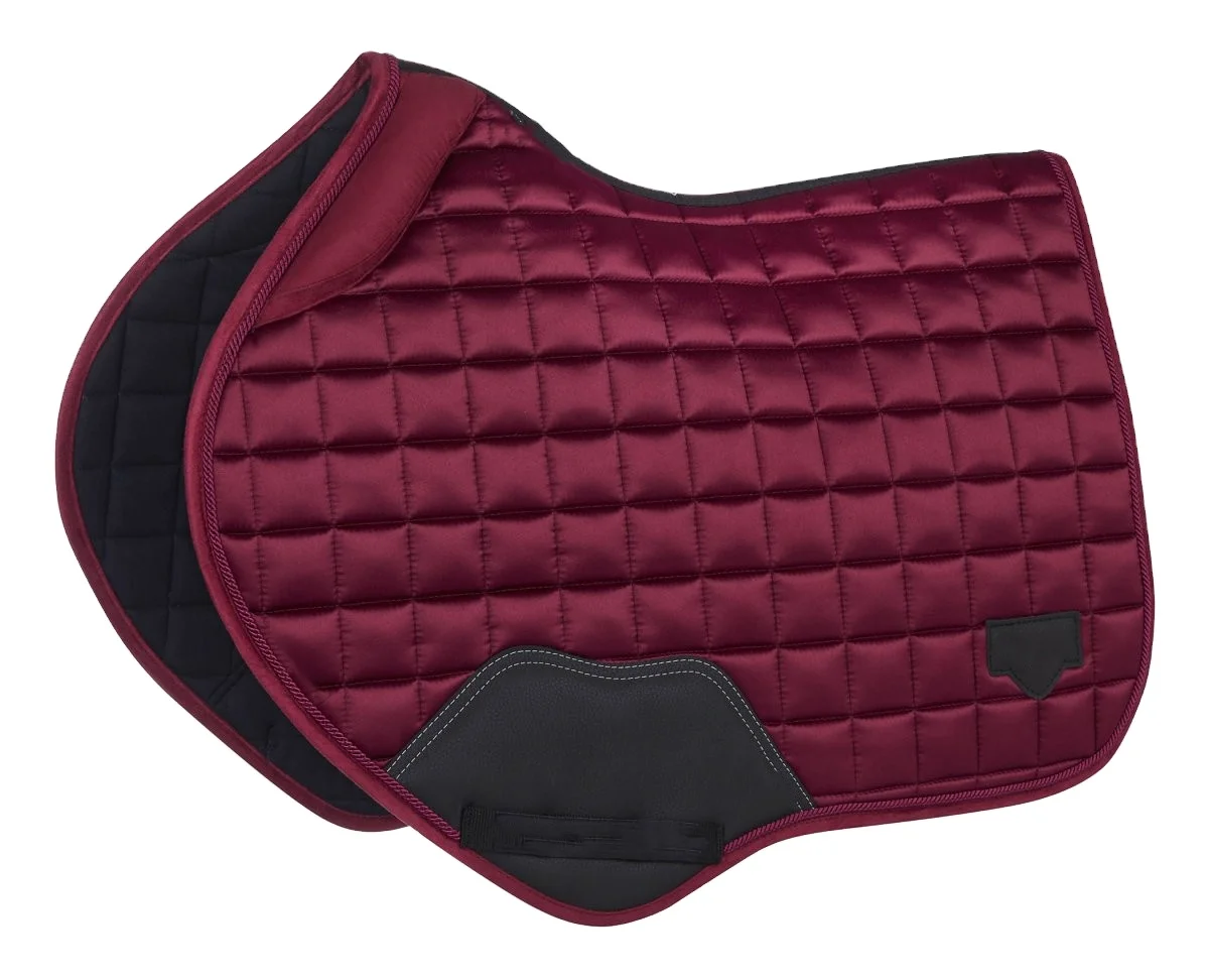 New Stylish Low Price Customized Logo Quality Satin Horse Riding Breathable Dressage/Jumping Saddle Pads