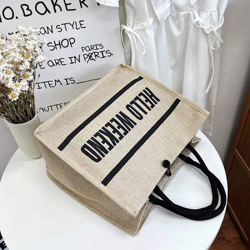 Вьетнамская оригинальная сумка для джута с индивидуальным дизайном ежедневного использования комбинированная 2 вида цветов