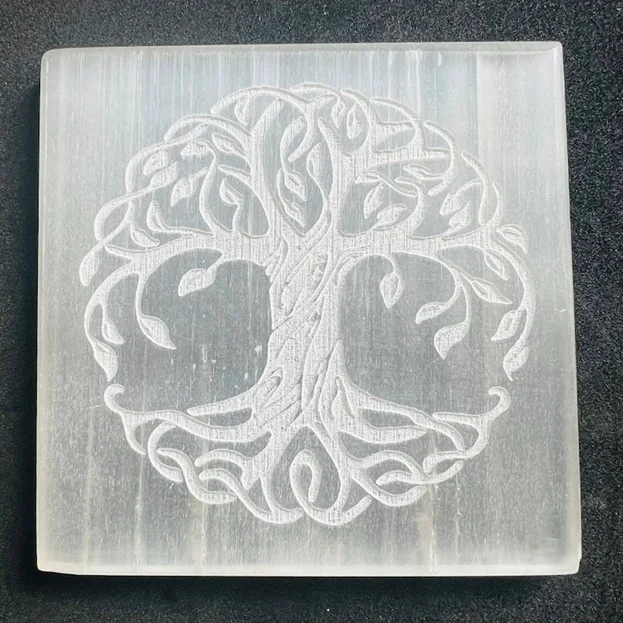 Selenite Charging Plate Crystal Charging Grid Plate/Disc Healing Crystal Energy Healing Engraved Selenite Charging Plate