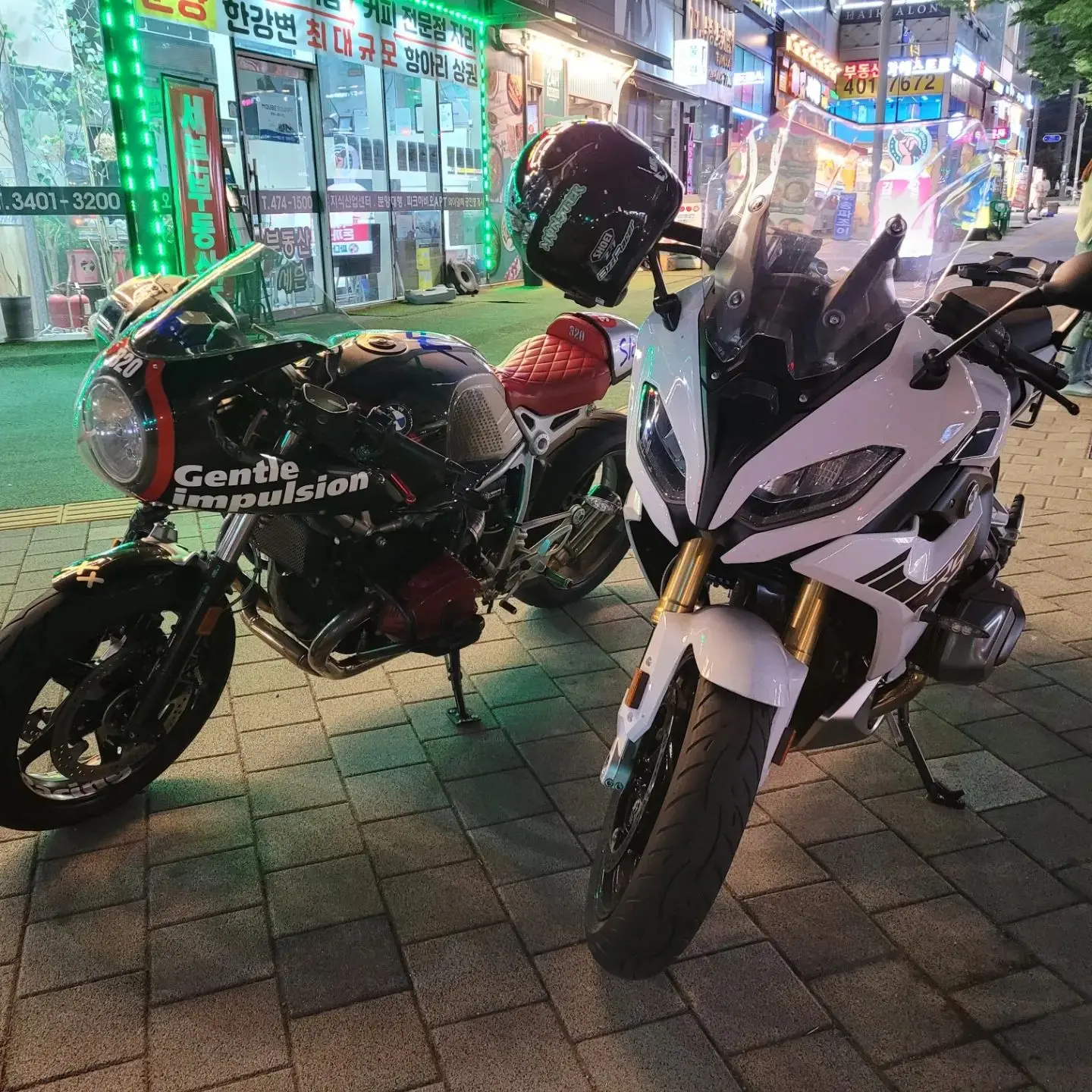 Widely Used Superior Quality  Used B.M.W R 1250 RS Motorcycles for sale