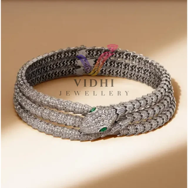 2024 Personalized Handcrafted Masterpiece Marquise Cut Moissanite snek Charm Necklace With Infinity Cuban Link Chain for women