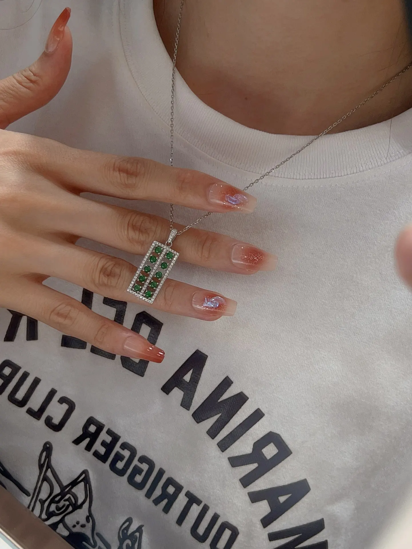 2024 Temperamental fair exquisite and elegant silver-inlaid natural jadeite abacus pendant necklace