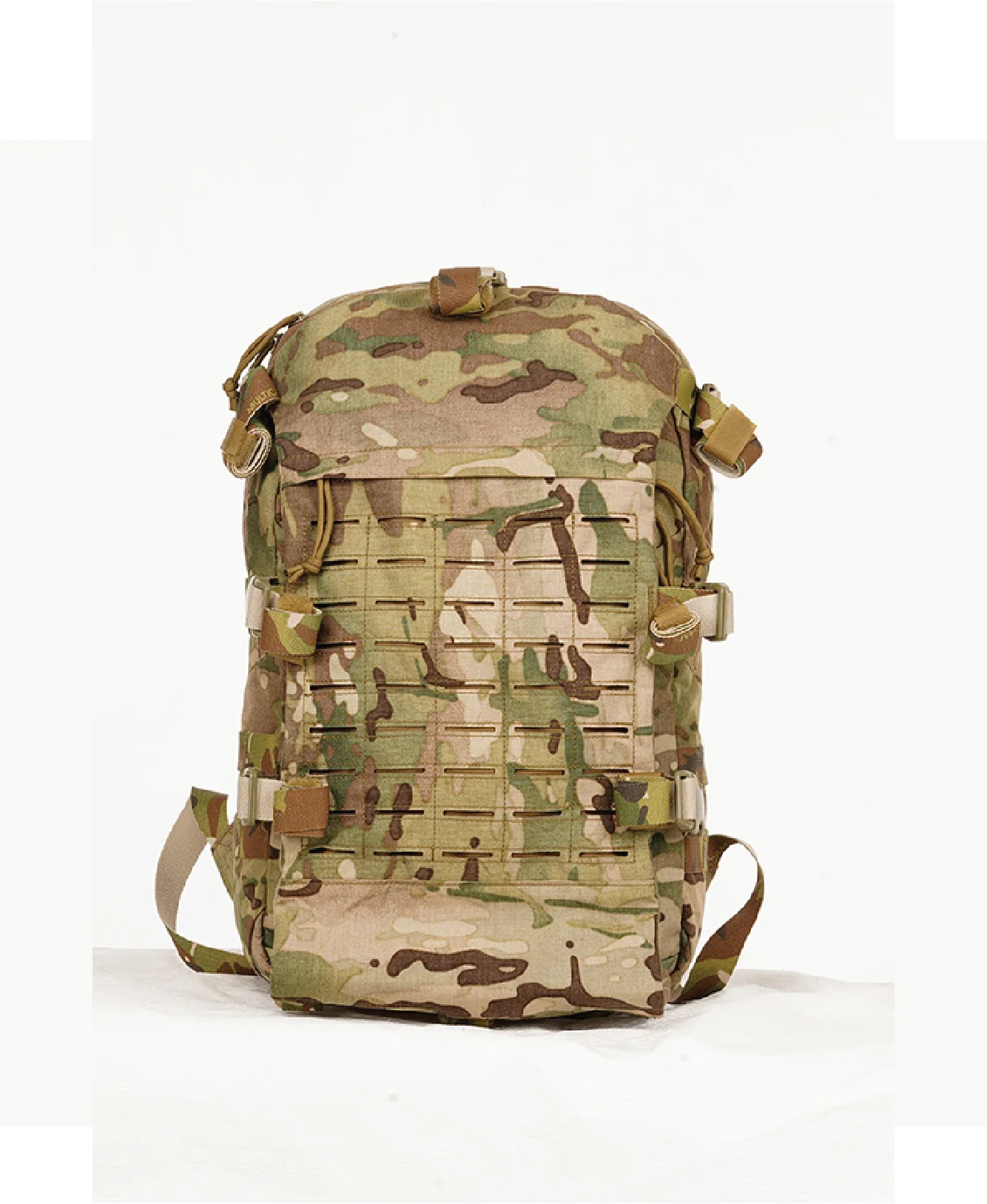 Heavy-Duty Tactical Rush Backpack IT Camo with Helmet Provision Rugged Outdoor Gear Storage Field Operations Oxford Nylon Lining