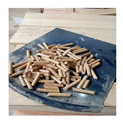 Pine acacia Energy Chemicals HIgh quality Big Moutain Brand rubber eucalyptus pulp wood chip From Vietnam
